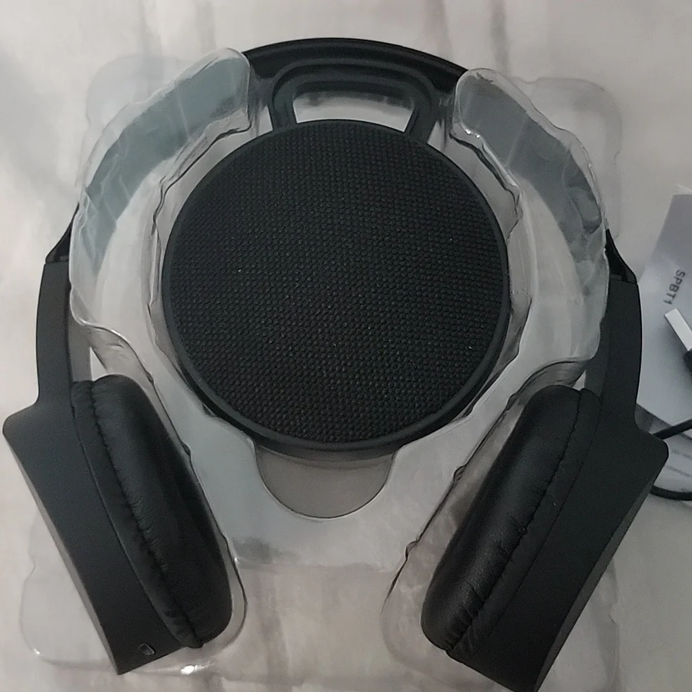 SENTRY BLUETOOTH Deluxe Wire-free Headphone + Earbuds With Charging Case